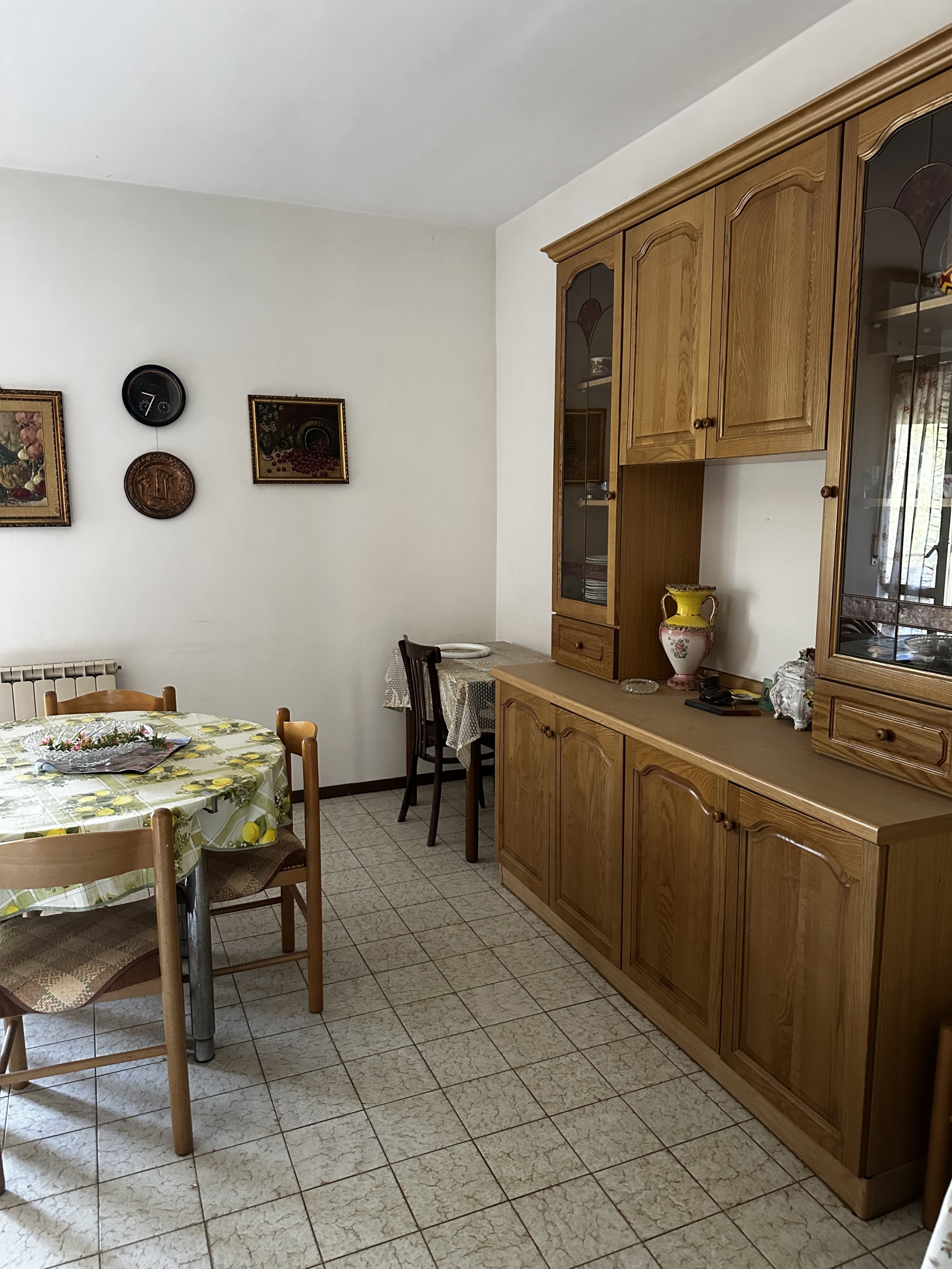 APPARTAMENTO CON GARAGE E GIARDINO CONDOMINIALE