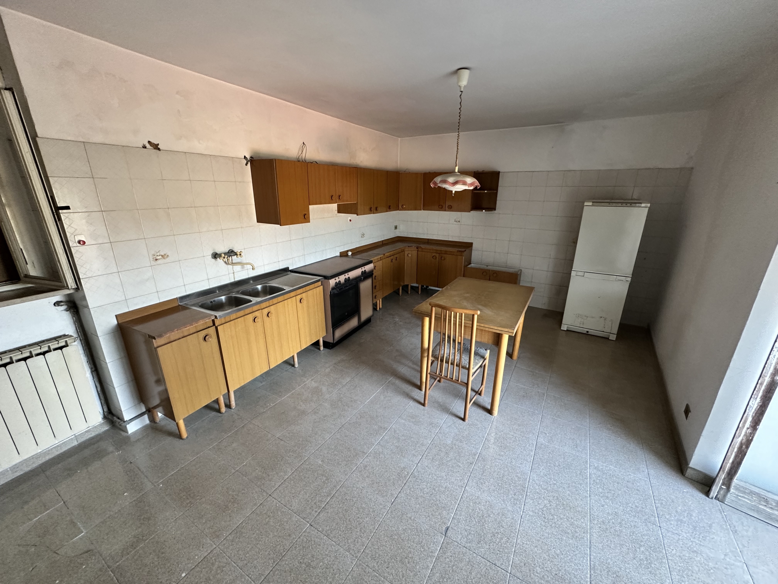 CASA INDIPENDENTE CON AMPIO GARAGE