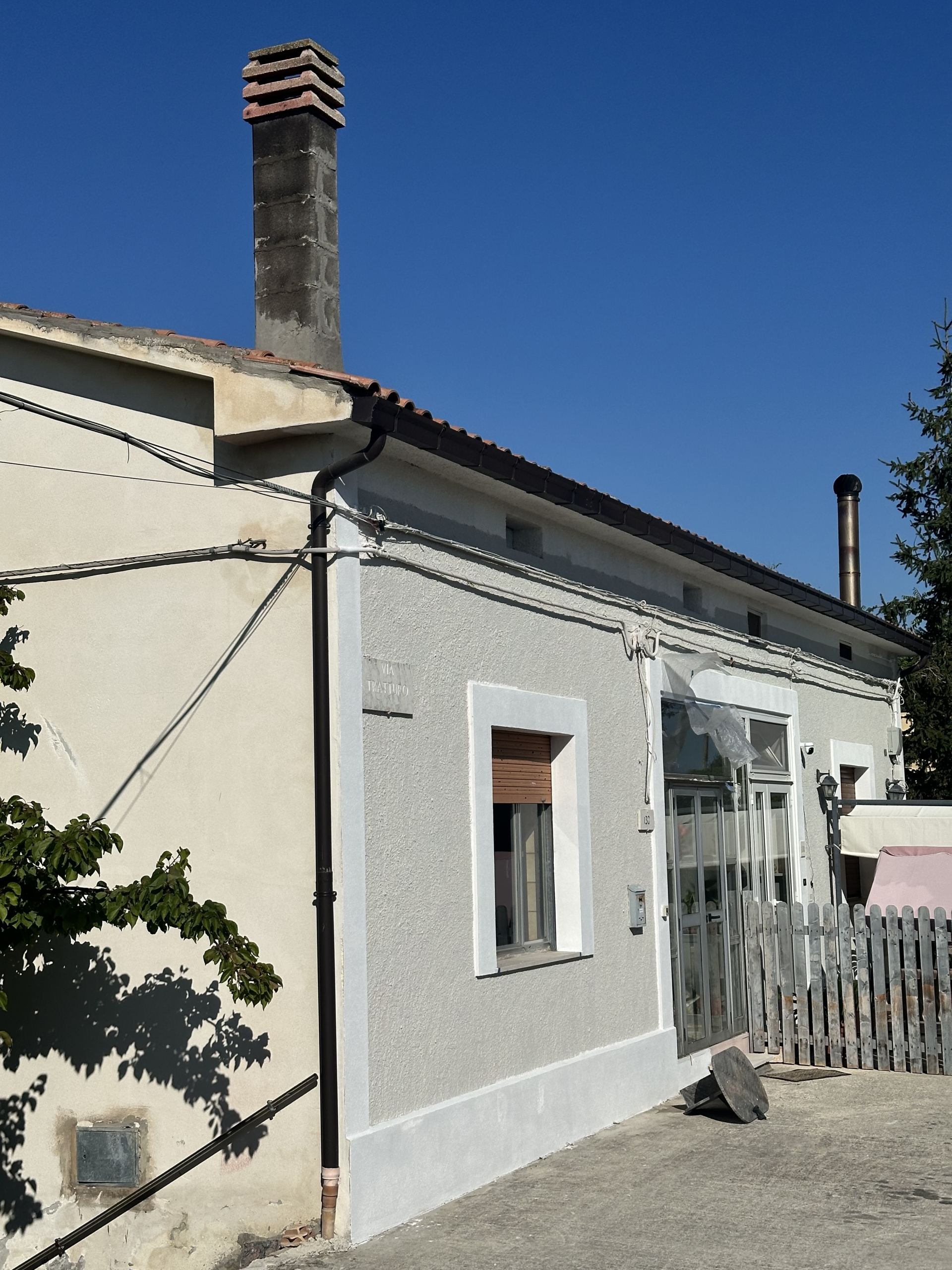 VILLETTA BIFAMILIARE