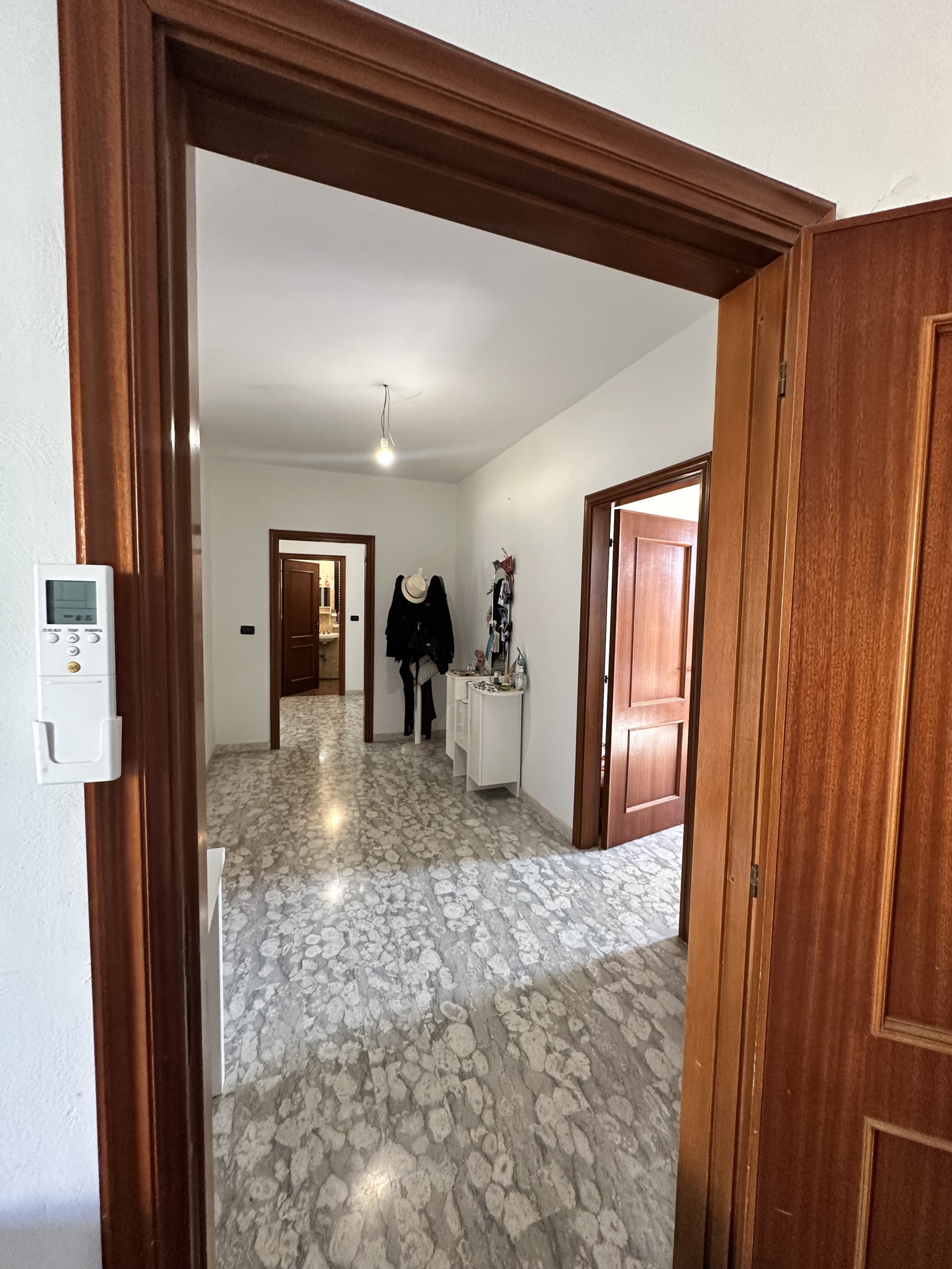 VILLA CON TERRENO