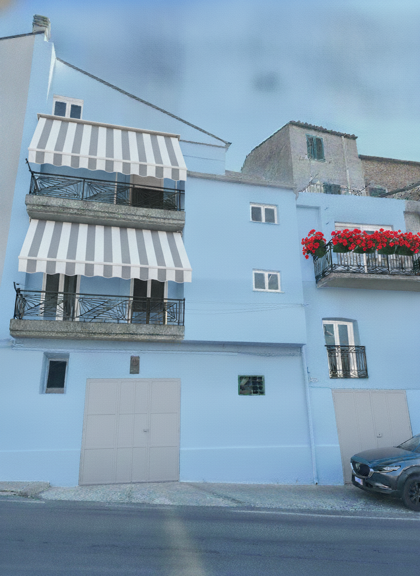 CASA INDIPENDENTE CON AMPIO GARAGE